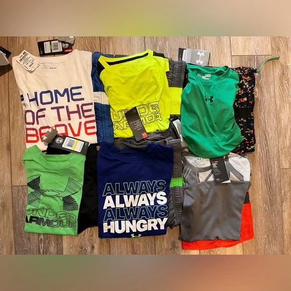 Under Armour Kids Short Sets - Shorts and T Shirts MD - LG - Picture 1 of 1